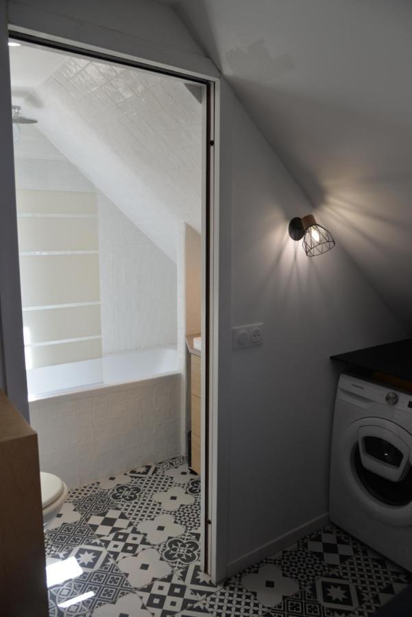 Martyrs Apartment Paris Bagian luar foto